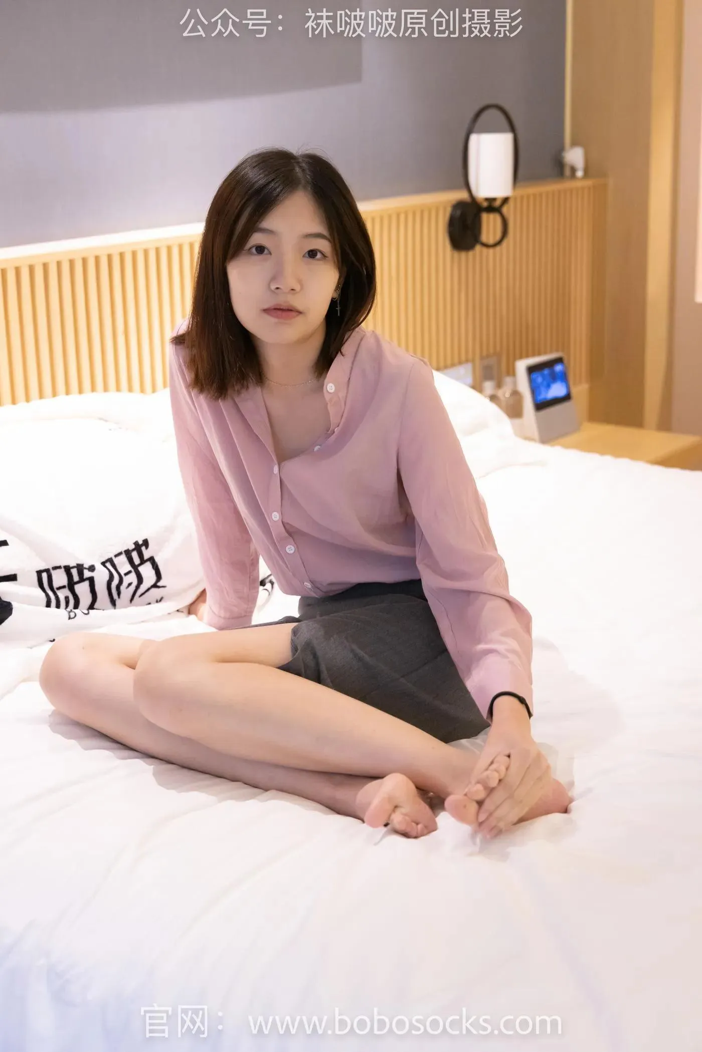 [BoBoSocks袜啵啵]NO.142 小甜豆-高跟鞋、高跟凉鞋、肉丝、裸足 [140P]插图6